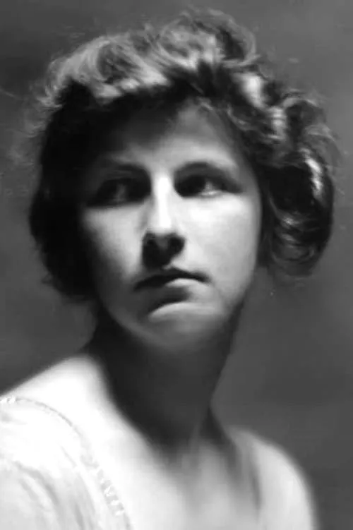 Elsie Carlisle ha trabajado con Doris Arnold en 1 ocasiones