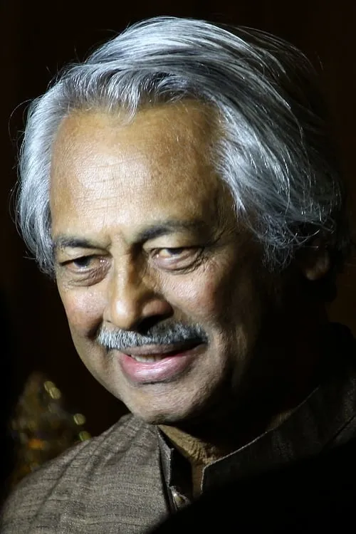 Actor Girish Kasaravalli