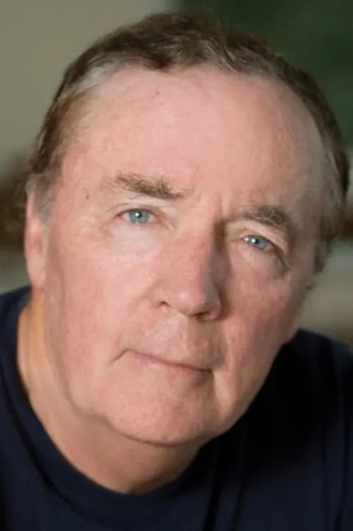 James Patterson interpretando a Self