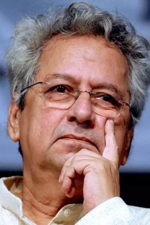 Kumar Shahani interpretando a 