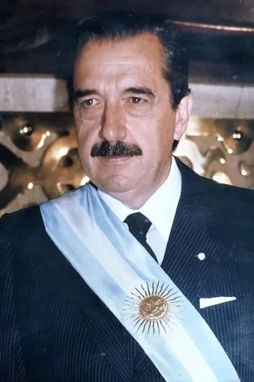 Raul Alfonsín interpretando a 