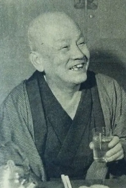 Shinshō Kokontei interpretando a 