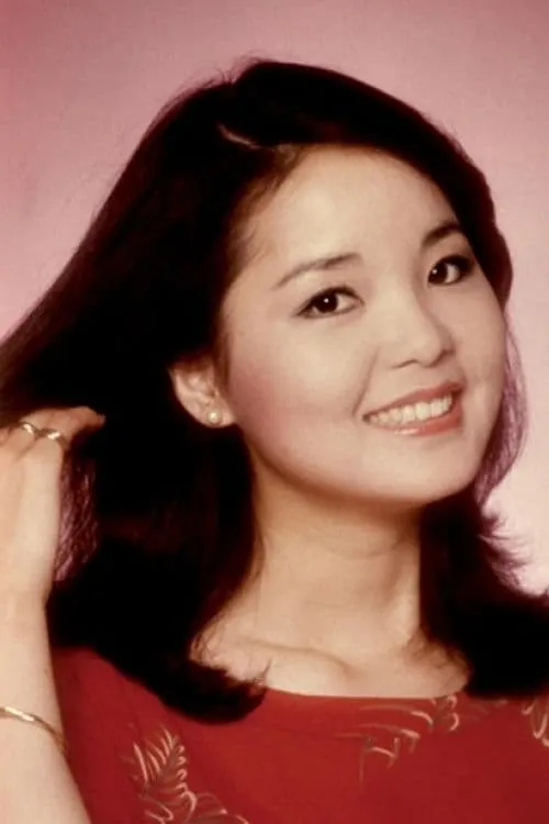 Teresa Teng interpretando a 