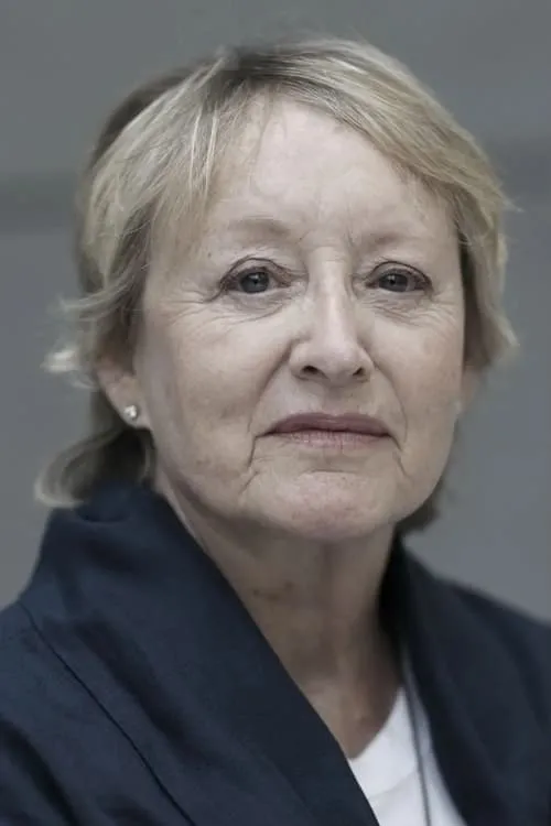 Actor Yvonne Blake