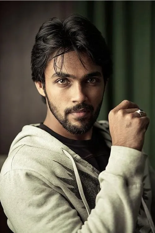 Actor Aarav Kizar