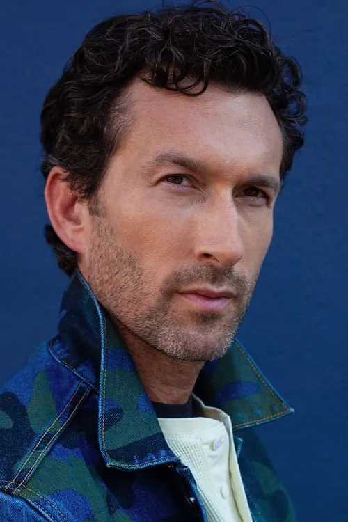 Actor Aaron Lazar