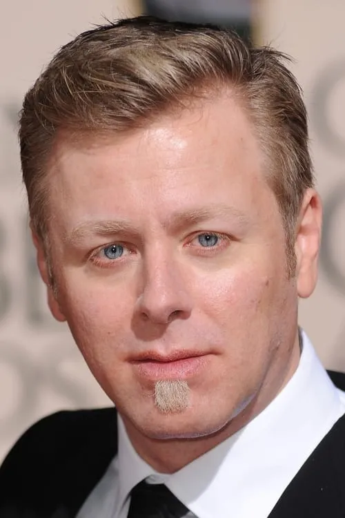 Abel Korzeniowski interpretando a 