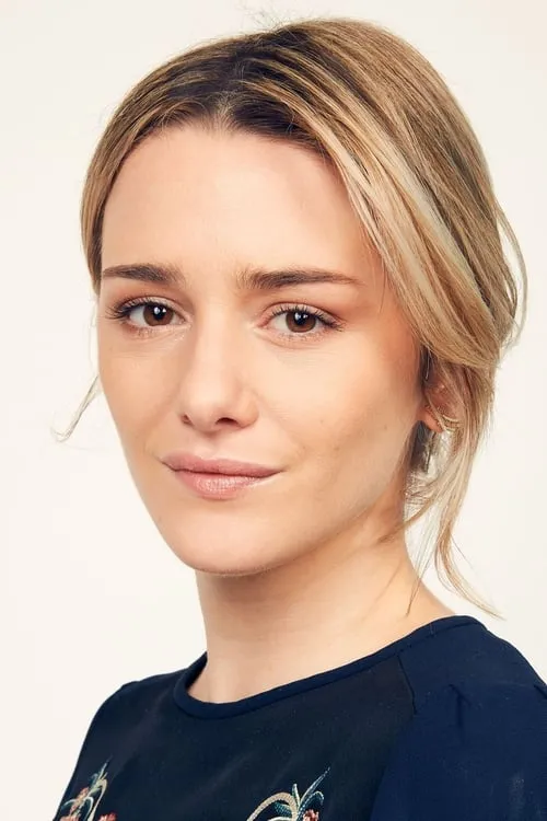 Foto de perfil del actor Addison Timlin en el reparto