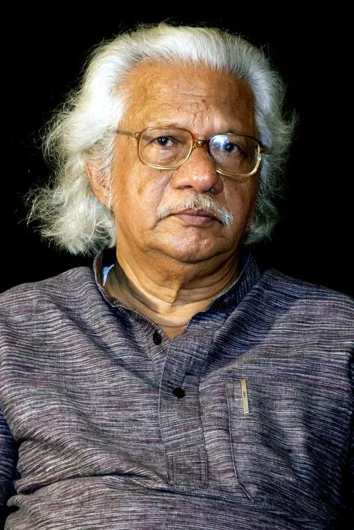 Adoor Gopalakrishnan interpretando a Narrator