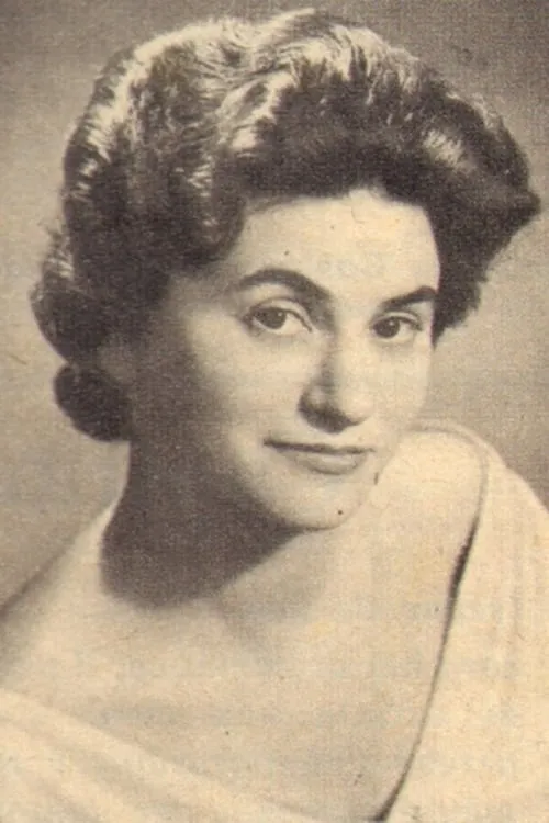 Actor Adriana Martino