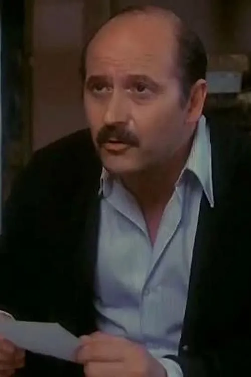 Actor Agustín González