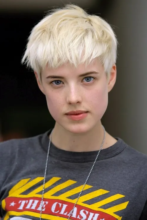 Actor Agyness Deyn