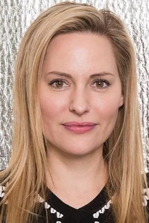 Aimee Mullins interpretando a Trisha Bontecou