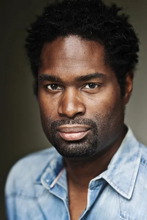 Actor Ako Mitchell