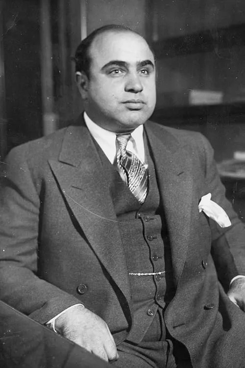 Frederick Lewis Allen ha trabajado con Al Capone en 1 ocasiones