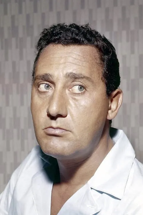 Alberto Sordi interpretando a Peppino