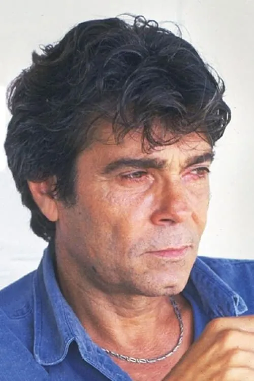 Actor Alev Sezer