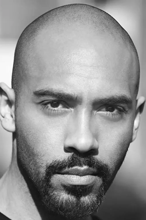 Foto de perfil del actor Alex Lanipekun en el reparto