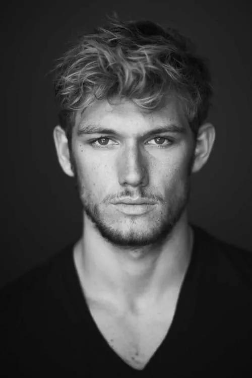 Alex Pettyfer interpretando a Tony Curtis