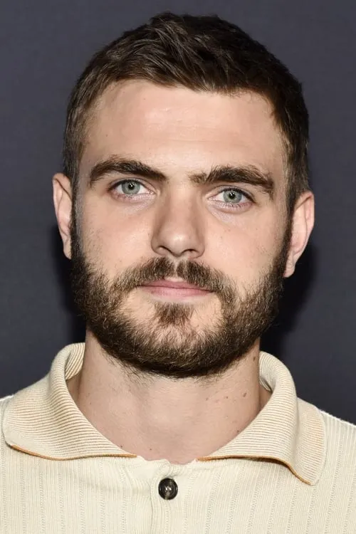 Actor Alex Roe