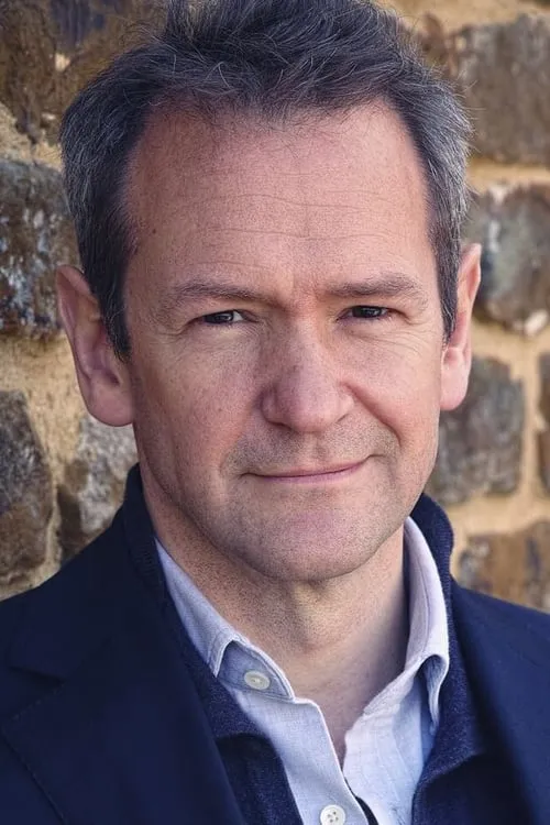 Alexander Armstrong interpretando a Tim