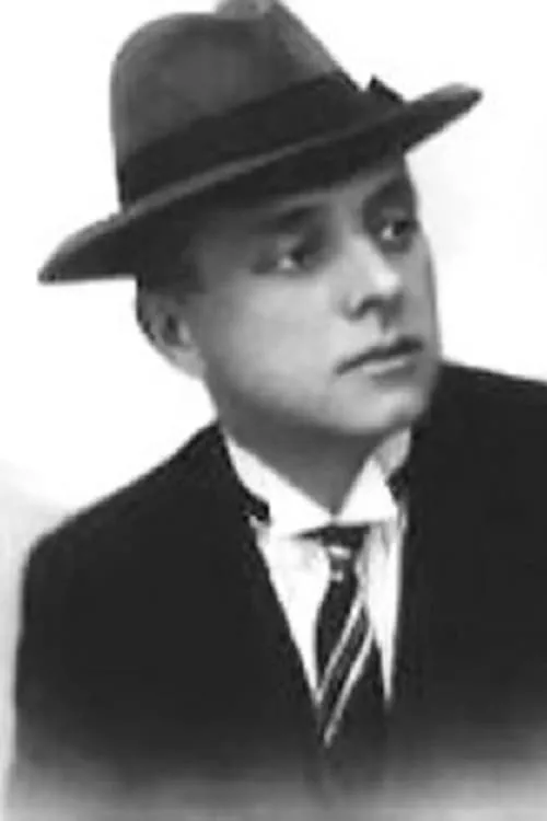 Actor Alexander Geirot