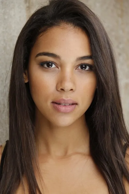 Actor Alexandra Shipp