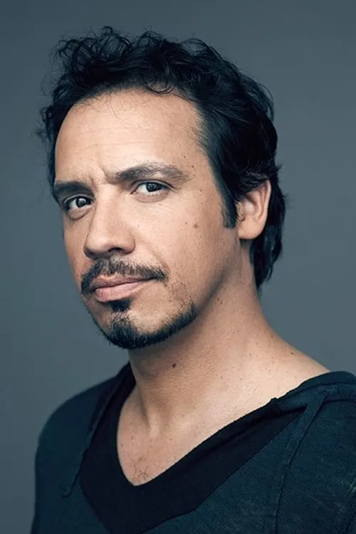 Foto de perfil del actor Alexandre Astier en el reparto