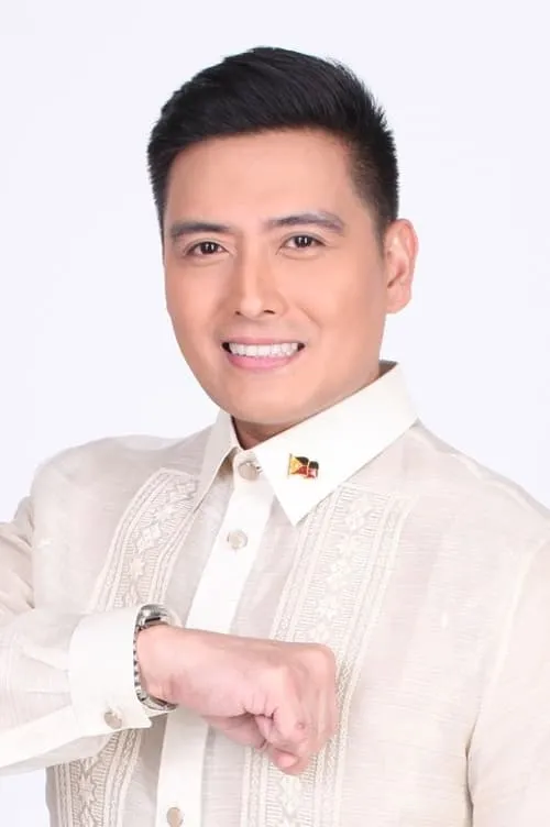 Actor Alfred Vargas