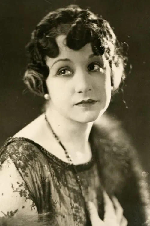 Actor Alice Hollister