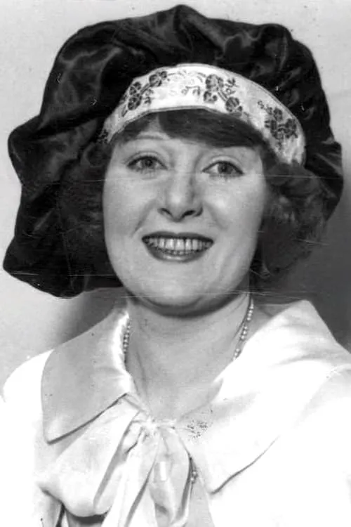 Actor Alma Francis