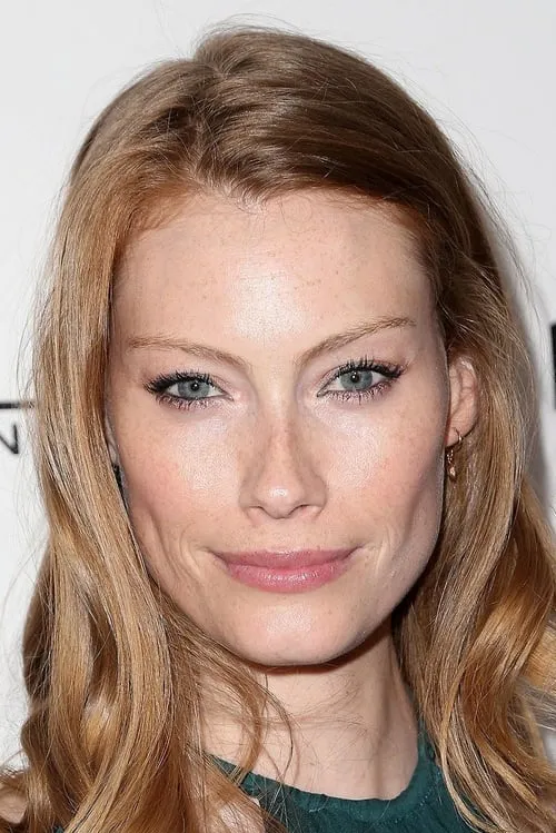 Actor Alyssa Sutherland