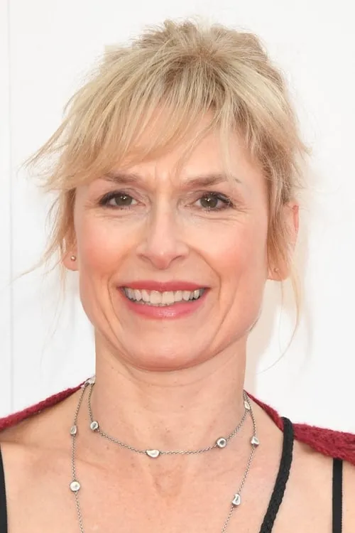 Amelia Bullmore interpretando a Margaret McLeod