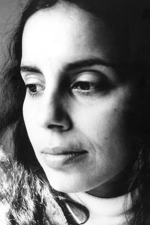 Ana Mendieta interpretando a Self