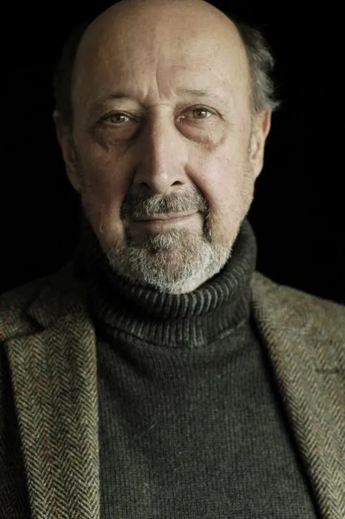 Actor André Penvern