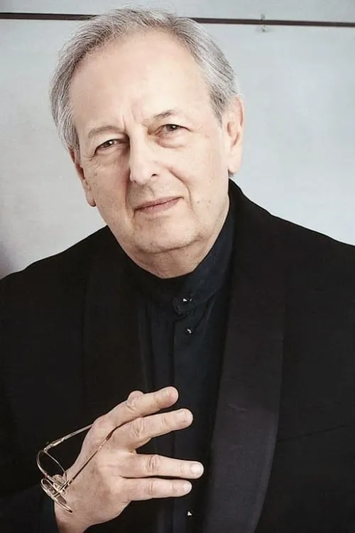 André Previn interpretando a Himself