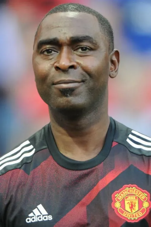 Andy Cole interpretando a 