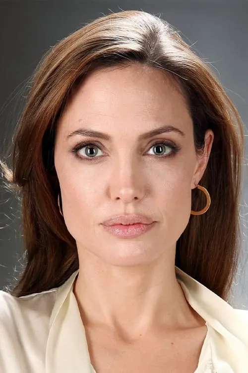 Angelina Jolie interpretando a Self