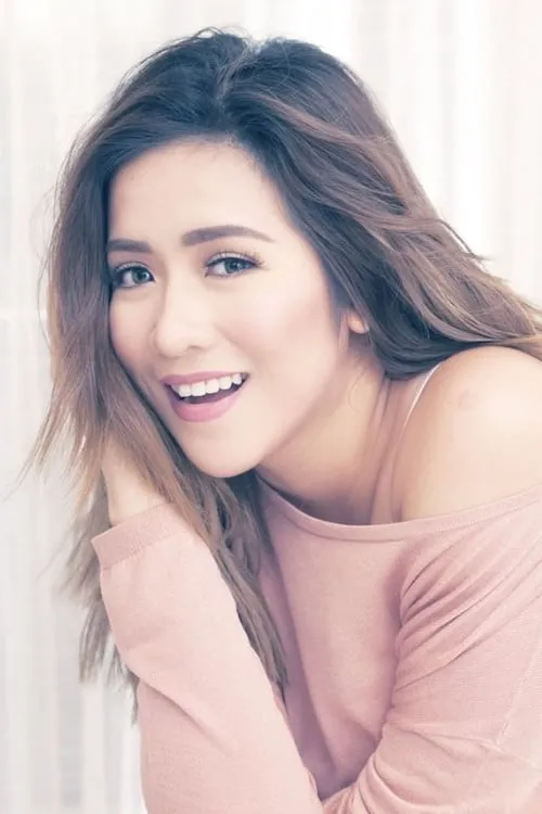 Actor Angeline Quinto