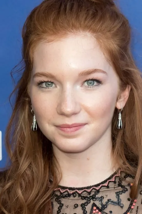 Nicholas Keenan ha trabajado con Annalise Basso en 1 ocasiones