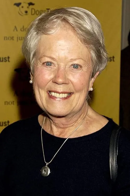 Actor Annette Crosbie