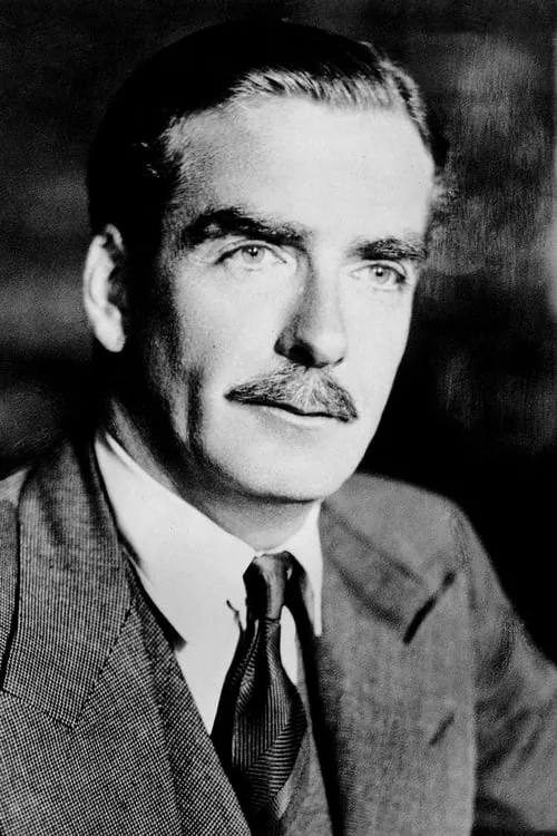 Anthony Eden interpretando a 