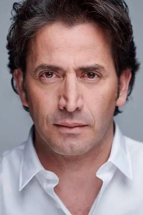 Actor Antonio Garrido