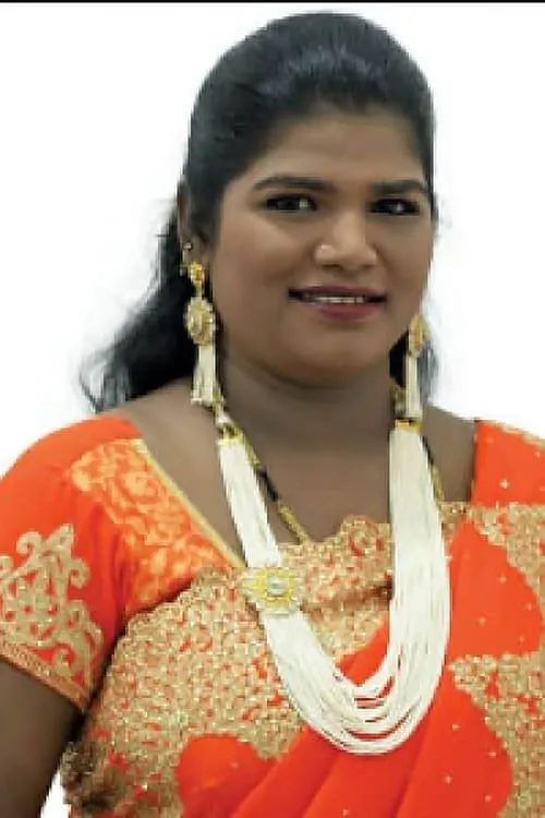 Aranthangi Nisha interpretando a Attu Aanandhi