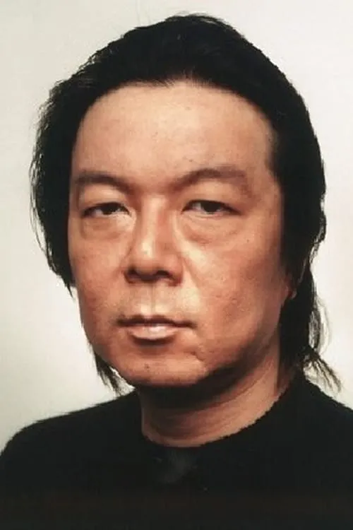 Arata Furuta interpretando a Takeshi Wada