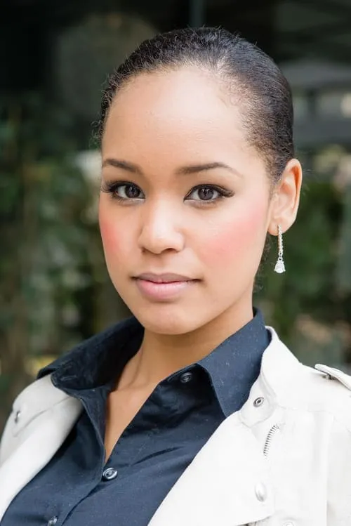 Ariana Miyamoto en el reparto