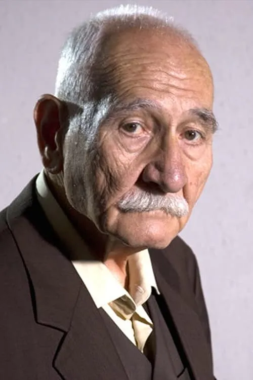 Actor Arif Erkin Güzelbeyoğlu