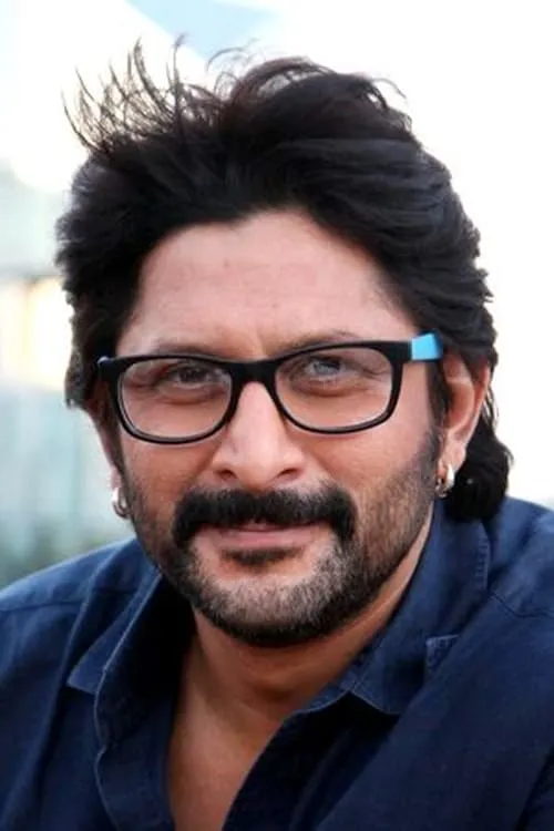 Arshad Warsi interpretando a Junky