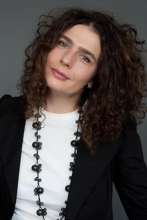 Actor Arsinée Khanjian