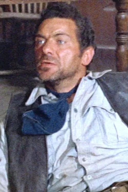 Attilio Severini interpretando a (as Alan Moor) (as Alan Moere)